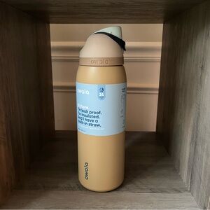 Owala Trail Warrior 40oz Freesip Water Bottle